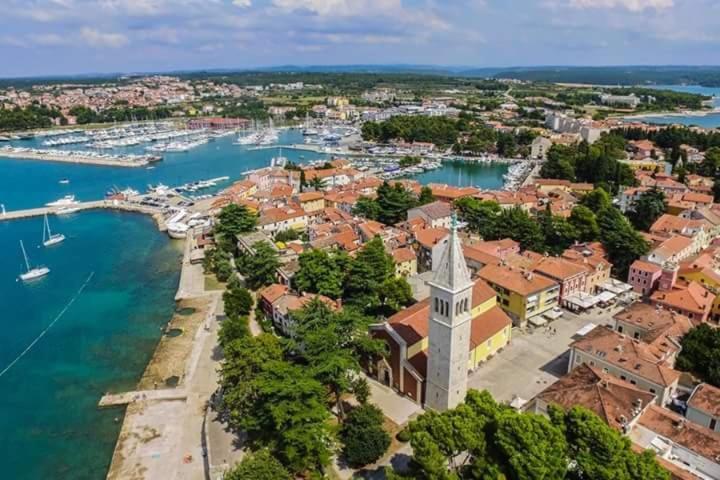 App Carla Apartment Novigrad  ภายนอก รูปภาพ